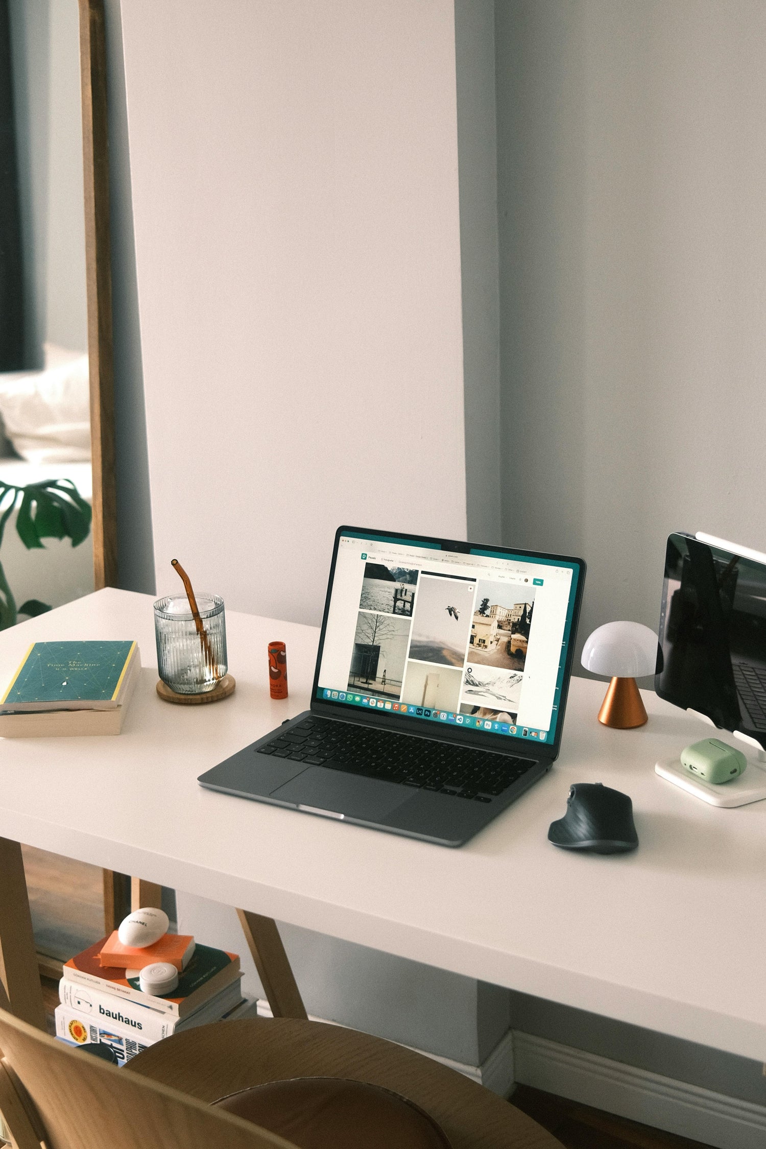 Tech & Accessories